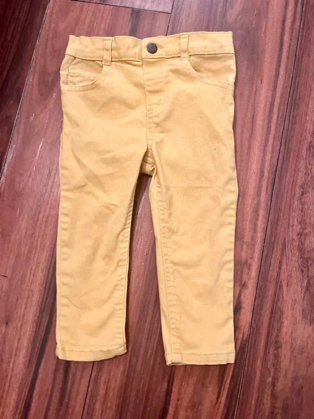 Garanimals Mustard Yellow Kids Stretch Twill Pants 24 months
3/$18 or 4/$20 - Picture 2 of 7